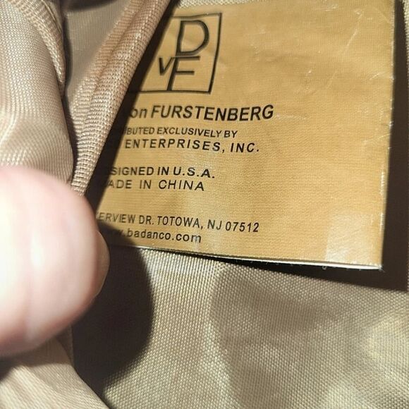 DVF Diane Von Furstenberg Tote Bag Olive Green and Brown - Picture 5 of 14